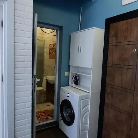 нава 8 * Μπουργκάς