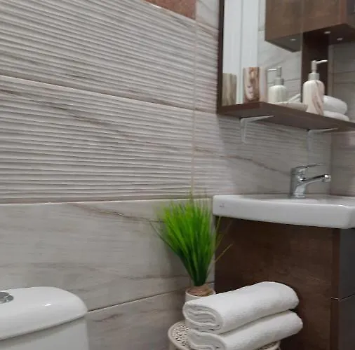 нава 8 * בורגאס