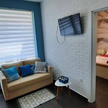 нава 8 Apartment