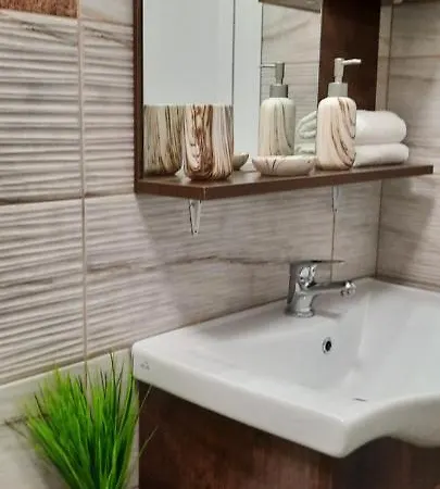 нава 8 Apartment