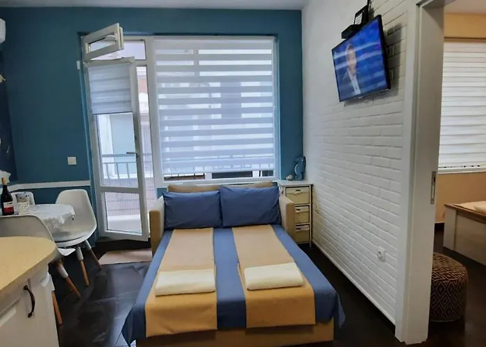 нава 8 Apartamento Burgas